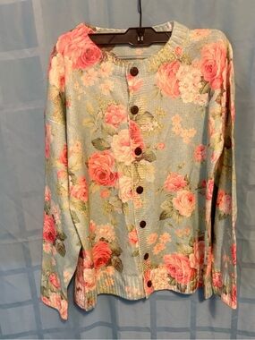Floral Button-Front Women’s Cardigan - Cottagecore Feminine- Medium